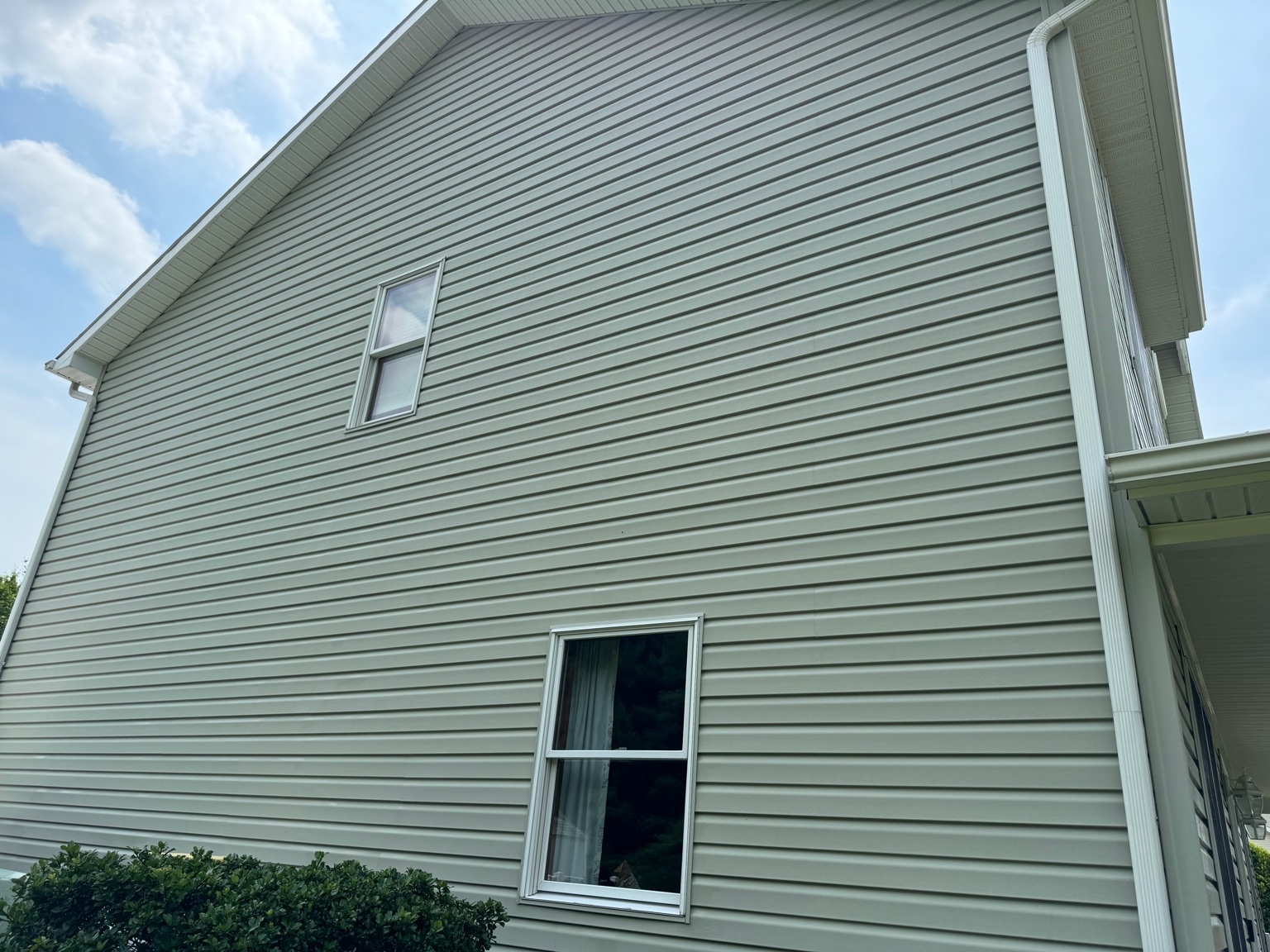 Dirty concrete before cleaning